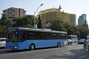 Albansko: Tirana