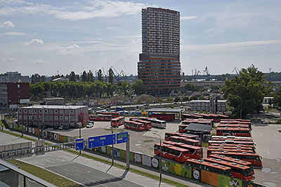 Bratislava: výhľad zo strechy autobusovej stanice, Mlynské Nivy, 29.8.2022 Bratislava