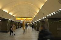 Praha: stanica linky metra B Náměstí Republiky, 23.11.2017 MHD Praha