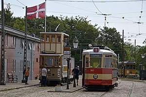 Jystrup: Sporvejsmuseet Skjoldenæsholm, KS 22 (Københavns Sporveje) a HHA 3657 (Hamburger Hochbahn AG), 24.7.2022 Sporvejsmuseet
