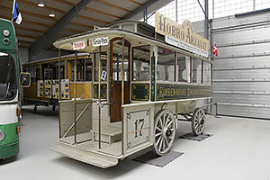 Jystrup: Sporvejsmuseet Skjoldenæsholm, vozeň omnibusu KO 17 (Kjøbenhavns Omnibuskompagni) z roku 1897, 24.7.2022 Sporvejsmuseet