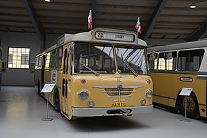 Jystrup: Sporvejsmuseet Skjoldenæsholm, Büssing Senator 12D #NESA 62 (Nordsjællands Elektricitets-og Sporvejs Aktieselskab) z roku 1963, 24.7.2022 Sporvejsmuseet