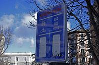 Madrid: prednostné radenie v križovatke pre bicykle a motorky, 10.3.2016 Madrid