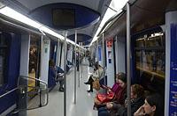 Madrid: široké metro AnsaldoBreda série 7000, 9.3.2016 Madrid