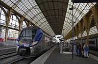 Nice: jednotka Bombardier Regio 2N, 15.3.2019 Nice