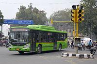 Dilli: Tata Marcopolo s vysokou podlahou, 13.3.2015 Dilli