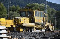 Dolný Hričov: koľajový pluh SSP 100 (SchnellSchotterPlaniermaschine) rakúskej firmy Plasser & Theurer, 27.8.2016 Dolny Hricov