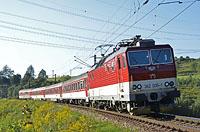 Strečno: osobný vlak ťahaný 362.005, 28.8.2016 Strecno