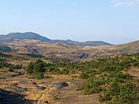 Albánsko: cesta SH75 medzi Korçë a Leskovik, 20.8.2012 Albansko