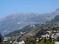 Albánsko: cesta SH8 Sarandë - Vlorë, 23.8.2012 Albansko