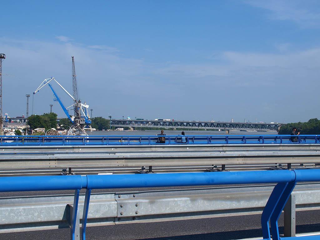 Bratislava: vysoký Dunaj, 7.6.2013 Bratislava