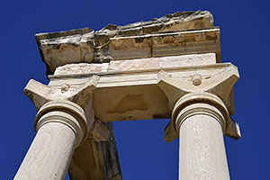 Akrotiri