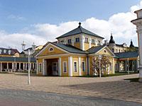 Frantiskovy Lazne: Kolonada, 20.4.2007 Frantiskovy Lazne
