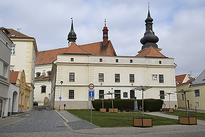 Znojmo: kolej jezuitů, Divišovo náměstí, 27.3.2022 Znojmo
