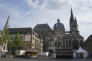 Aachen: Katschhof, Aachenský dóm, Aachener Dom, Hoher Dom zu Aachen, Aachener Münster, Aachener Marienkirche, 12.5.2023 Aachen