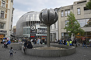 Aachen: Kugelbrunnen, Willy-Brandt-Platz, 12.5.2023 Aachen