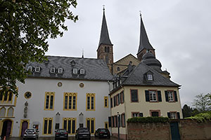 Trier: Hinter dem Dom, 12.5.2023 Trier
