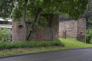 Trier: Kaiserstraße, Roter Turm, Bastion Südallee, 12.5.2023 Trier
