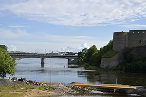 Narva: pevnosť Ivangorod, 15.7.2022 Narva