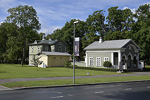 Tallinn: Kadriorg, Kadrioru Pargi muuseum-raamatukogu, 16.7.2022 Tallinn