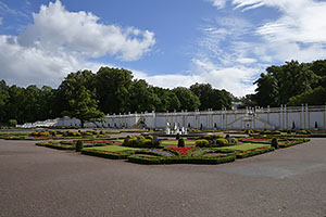 Tallinn: Kadrioru loss, palác Kadriorg, Ekaterintal, barokový palác Petra I. pre Katarínu I., 16.7.2022 Tallinn