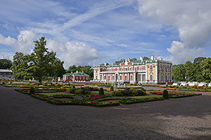 Tallinn: Kadrioru loss, palác Kadriorg, Ekaterintal, barokový palác Petra I. pre Katarínu I., 16.7.2022 Tallinn
