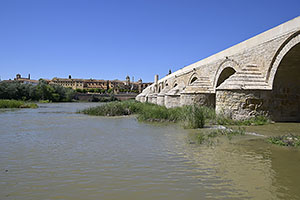 Córdoba: Puente Romano, 17.4.2023 Córdoba