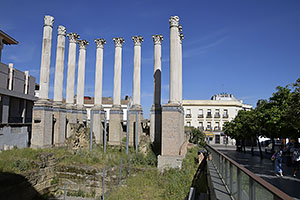 Córdoba: Templo de Diana, Calle Claudio Marcelo, 17.4.2023 Córdoba