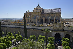 Córdoba: výhľad z Torre del Campanario, 18.4.2023 Córdoba