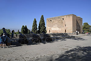 Granada: Alhambra, Puerta de la Justicia, 20.4.2023 Granada