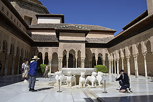 Granada: Alhambra, Palacios Nazaríes, 20.4.2023 Granada