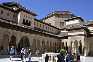 Granada: Alhambra, Palacios Nazaríes, 20.4.2023 Granada