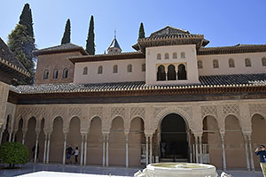Granada: Alhambra, Palacios Nazaríes, 20.4.2023 Granada