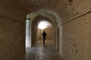 Granada: Alhambra, Palacios Nazaríes, Baños Reales, 20.4.2023 Granada