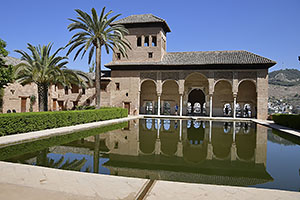 Granada: Alhambra, Palacios Nazaríes, Palacio de Partal, 20.4.2023 Granada