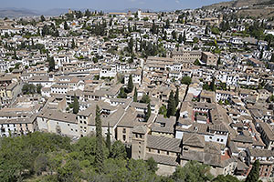 Granada: Alhambra, výhľad na Albaicín, 20.4.2023 Granada