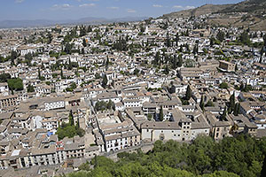 Granada: výhľad na mesto z Alhambry, Albaicín, 20.4.2023 Granada