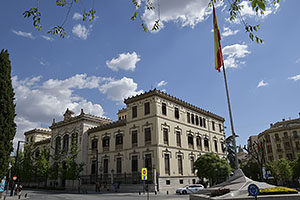 Granada: Instituto Padre Suárez, Calle Gran Vía de Colón, 20.4.2023 Granada