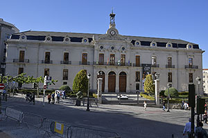 Jaén: Plaza de San Francisco, Diputación Provincial de Jaén, 18.4.2023 Jaén