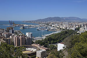 Málaga: výhľad z Monte Gibralfaro, 15.4.2023 Málaga