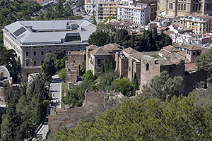 Málaga: výhľad z Castillo de Gibralfaro, Alcazaba de Málaga, 15.4.2023 Málaga