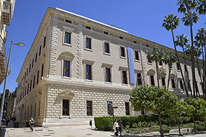 Málaga: Plaza de la Aduana, Palacio de la Aduana, 15.4.2023 Málaga