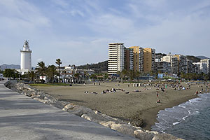 Málaga: La Farola, Playa de La Malagueta, 21.4.2023 Málaga