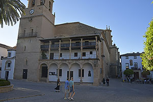 Ronda: Iglesia de Santa María la Mayor, Plaza Duquesa de Parcent, 15.4.2023 Ronda