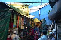 Dilli: Nizamuddin Dargah a Jamaat Khana, 23.2.2015 Dilli