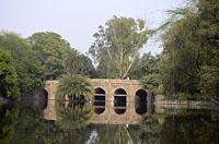 Dilli: Athpula, Lodi garden, 23.2.2015 Dilli