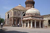 Dilli: Qutub Minar, 12.3.2015 Dilli