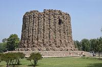 Dilli: Qutub Minar, Alai Minar, 12.3.2015 Dilli
