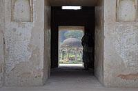 Dilli: archeologický park Mehrauli, 12.3.2015 Dilli