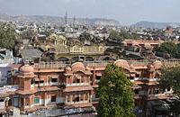 Jaipur: pohľad na mesto z Hawa Mahal, 2.3.2015 Jaipur